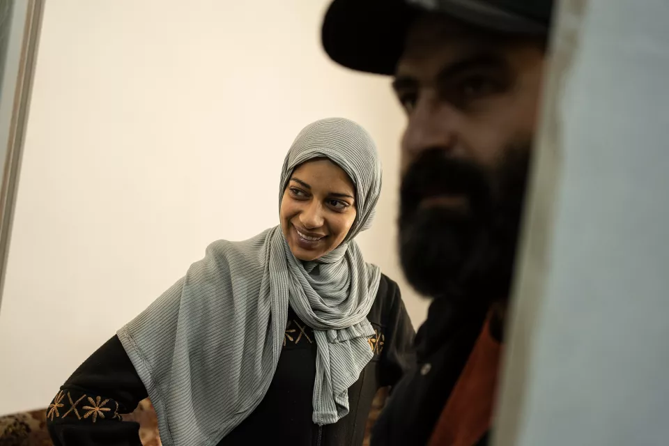 Nazha (54 years old) lost her husband and five children during the revolution. She currently lives in this apartment with her daughter Aya (22 years old) and her son.